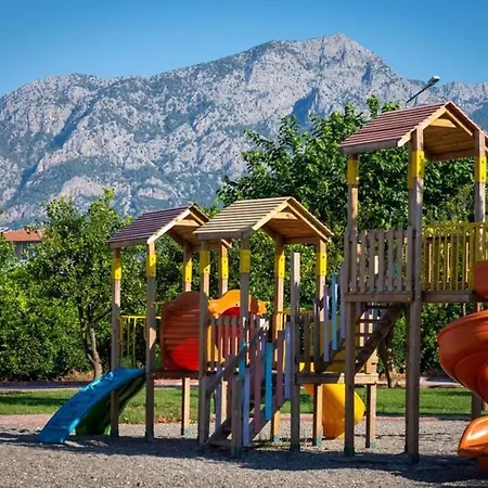 Apartmanhotel Agva 4*